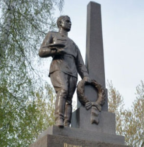 Жители Гагарина выбирают место для установки памятника воину-освободителю