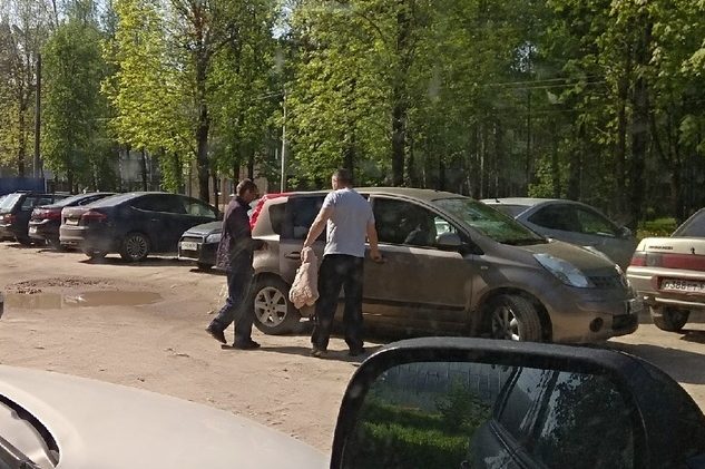 Пропавшего по дороге из больницы Сергея Немкова нашли